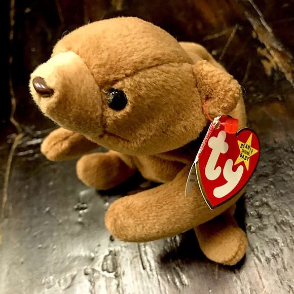 Cubbie & Blackie Beanies - Picture 2 of 12